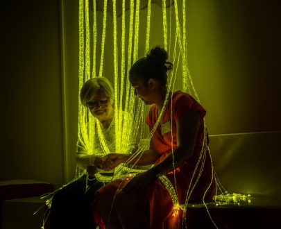 Séance de Snoezelen avec soignante et résidente